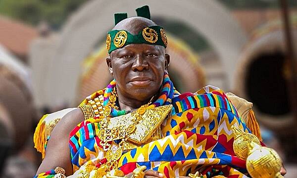Asantehene presents Bawku conflict Mediation Report to President Mahama
